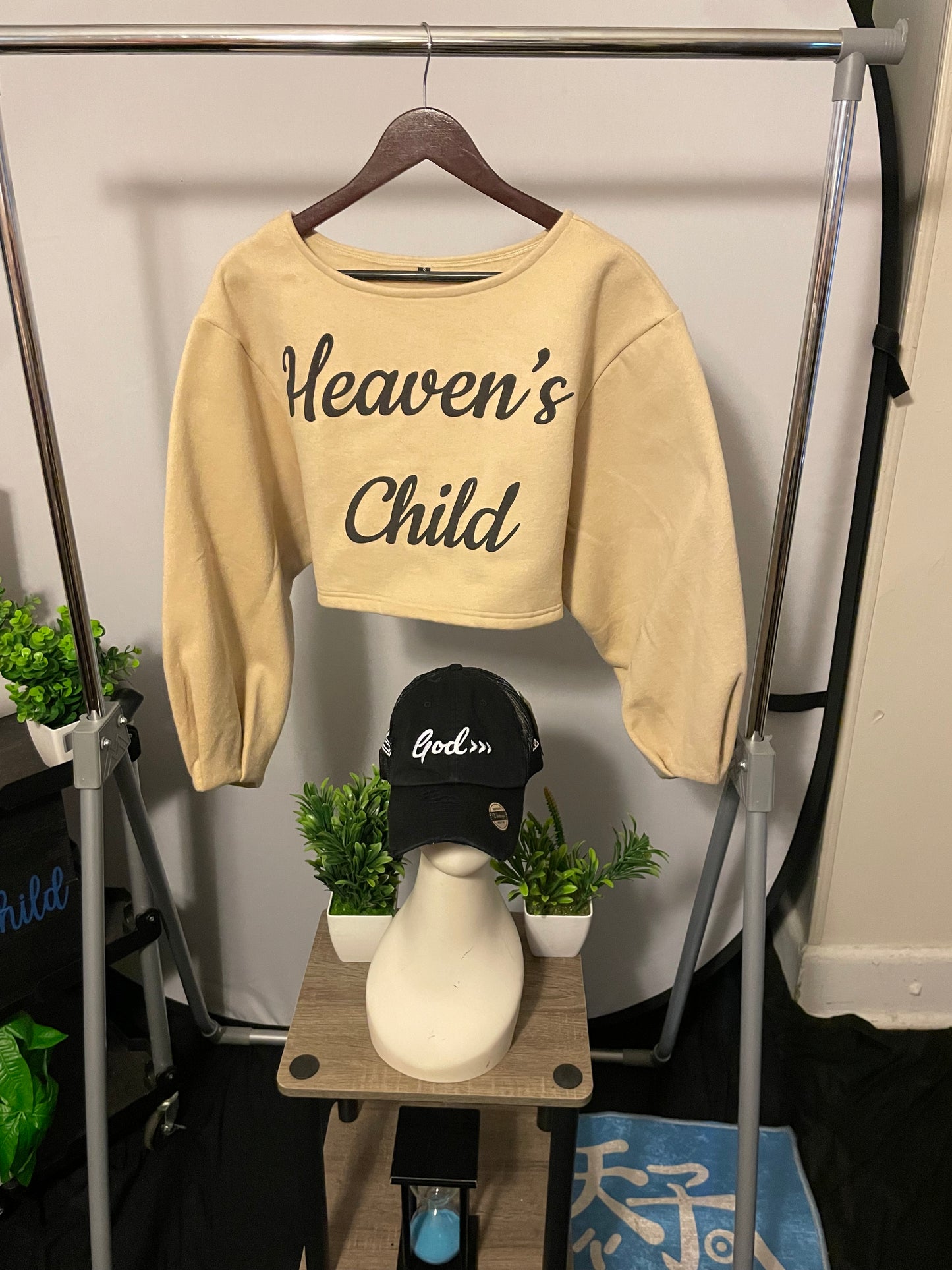 Signature Logo Cropped Crewneck