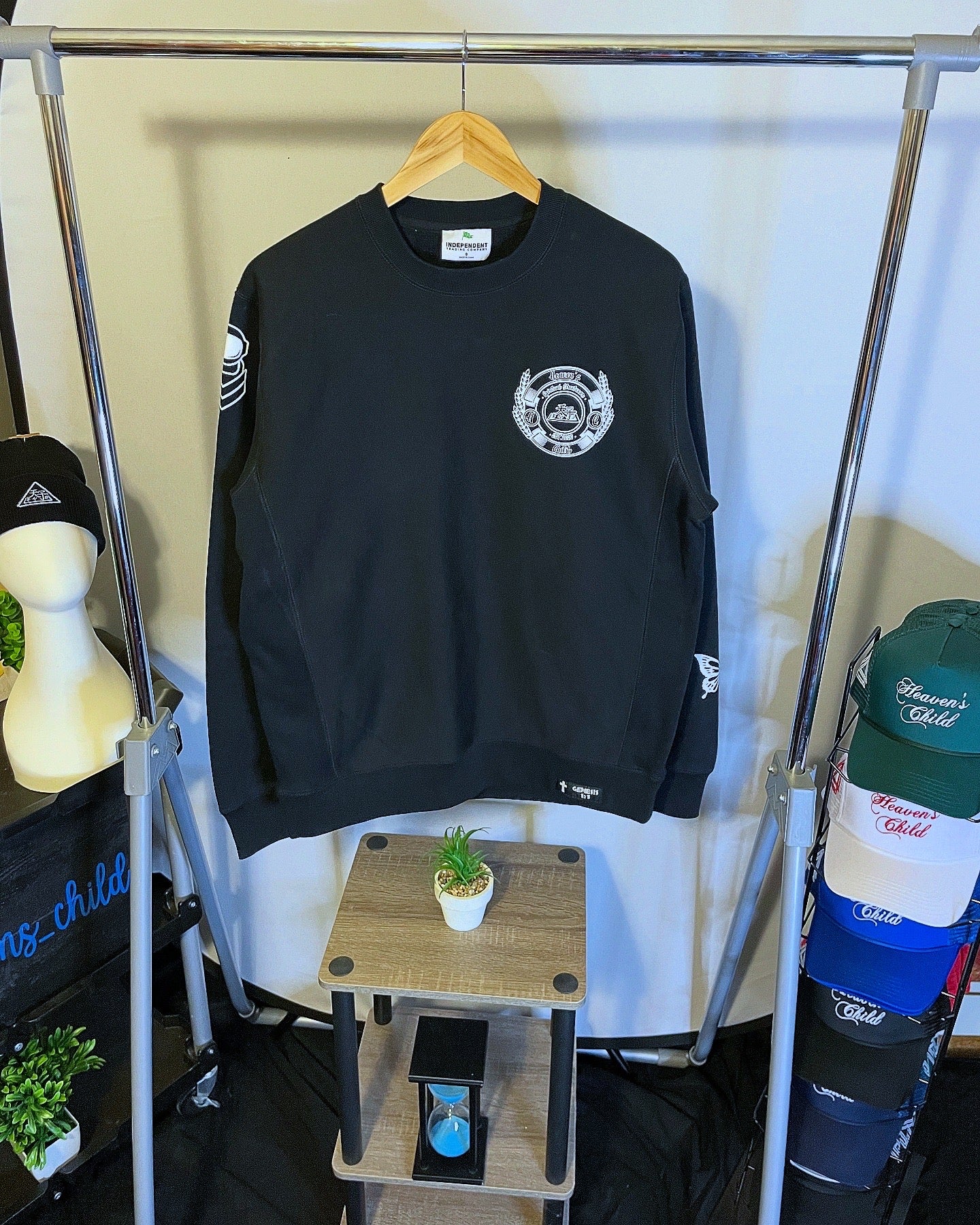 “Gates of Heaven” Crewneck