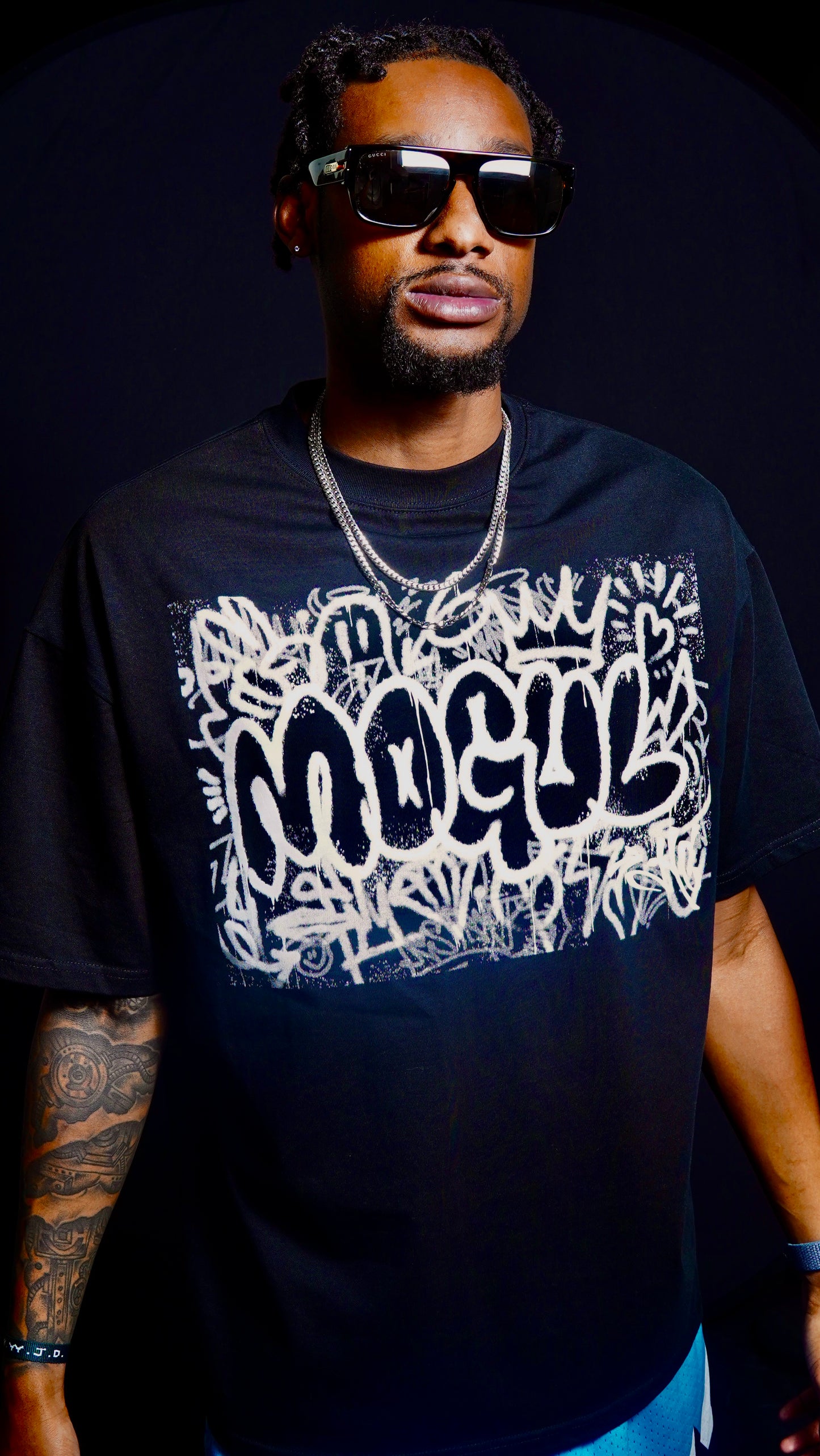 “Mogul” Oversized Cropped Tee