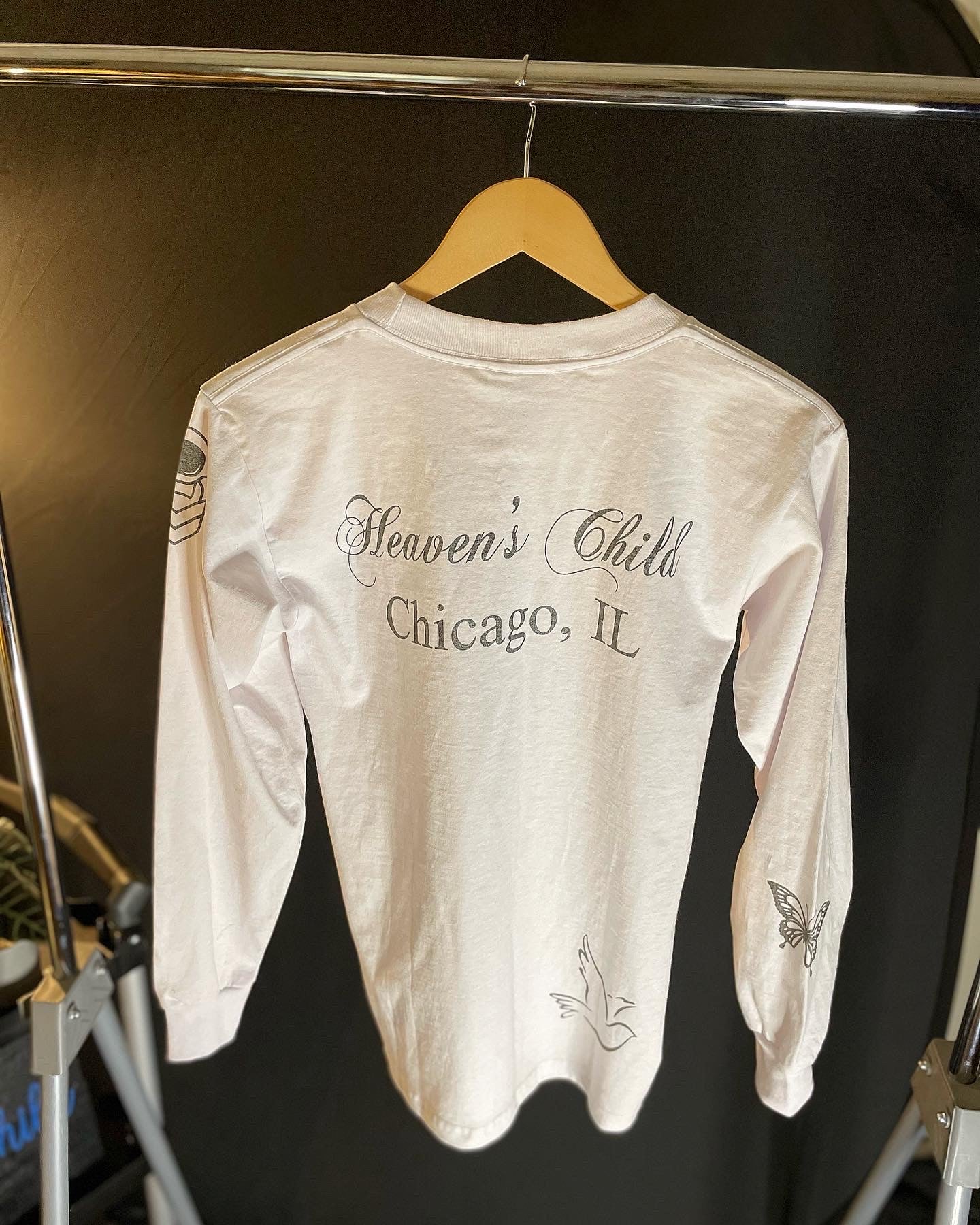 Signature Logo Long-Sleeve (Chicago)
